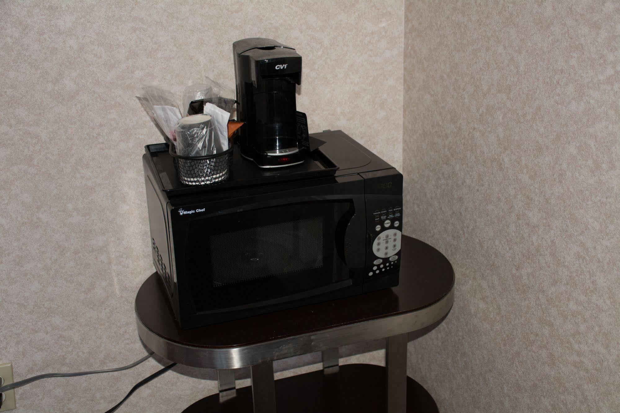 Atlantic Inn And Suites - Wall Township Екстериор снимка