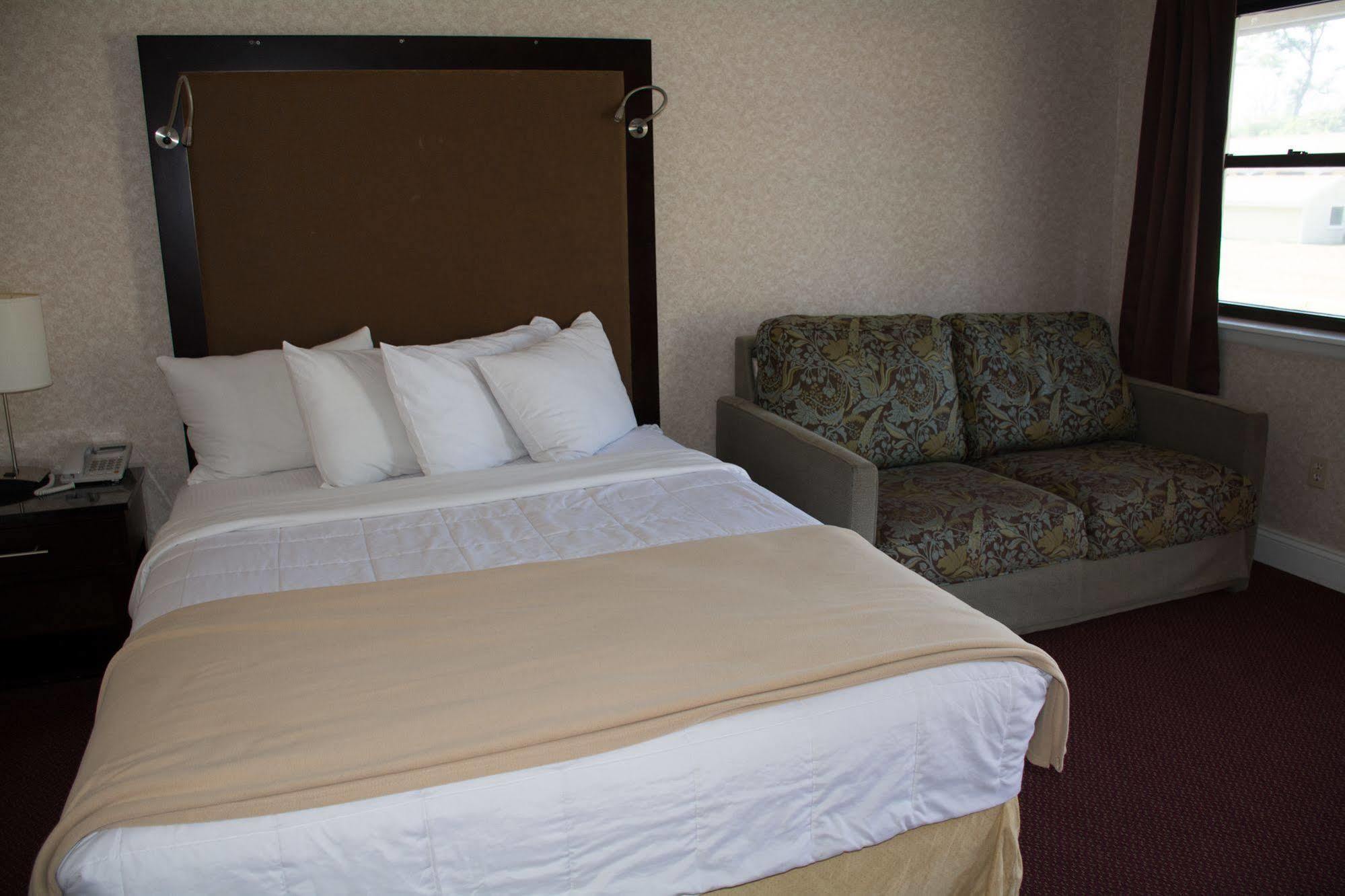 Atlantic Inn And Suites - Wall Township Екстериор снимка