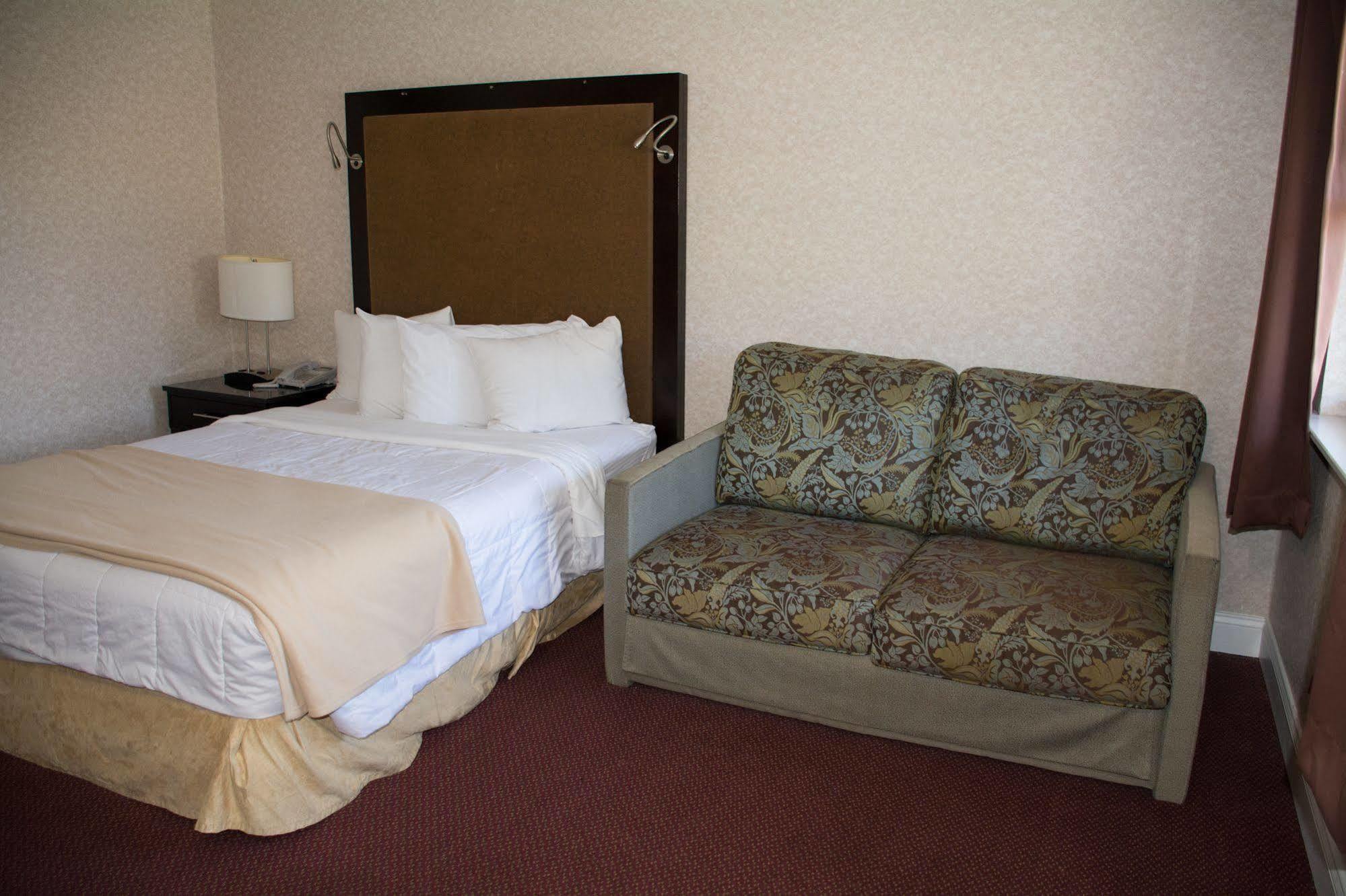 Atlantic Inn And Suites - Wall Township Екстериор снимка