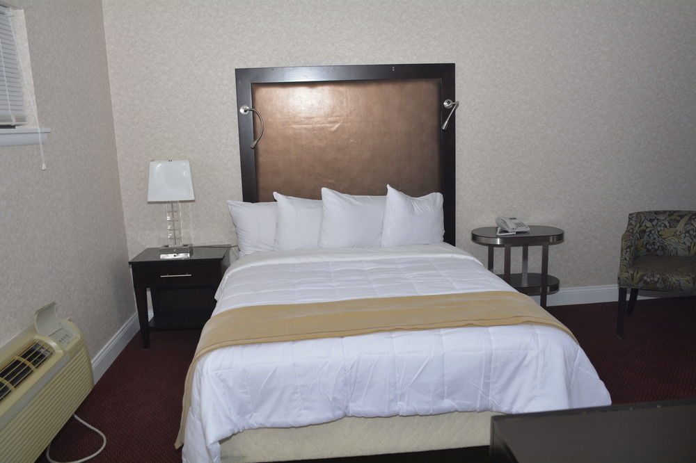 Atlantic Inn And Suites - Wall Township Екстериор снимка