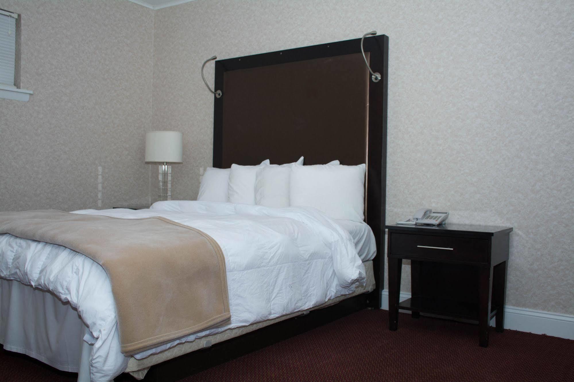 Atlantic Inn And Suites - Wall Township Екстериор снимка