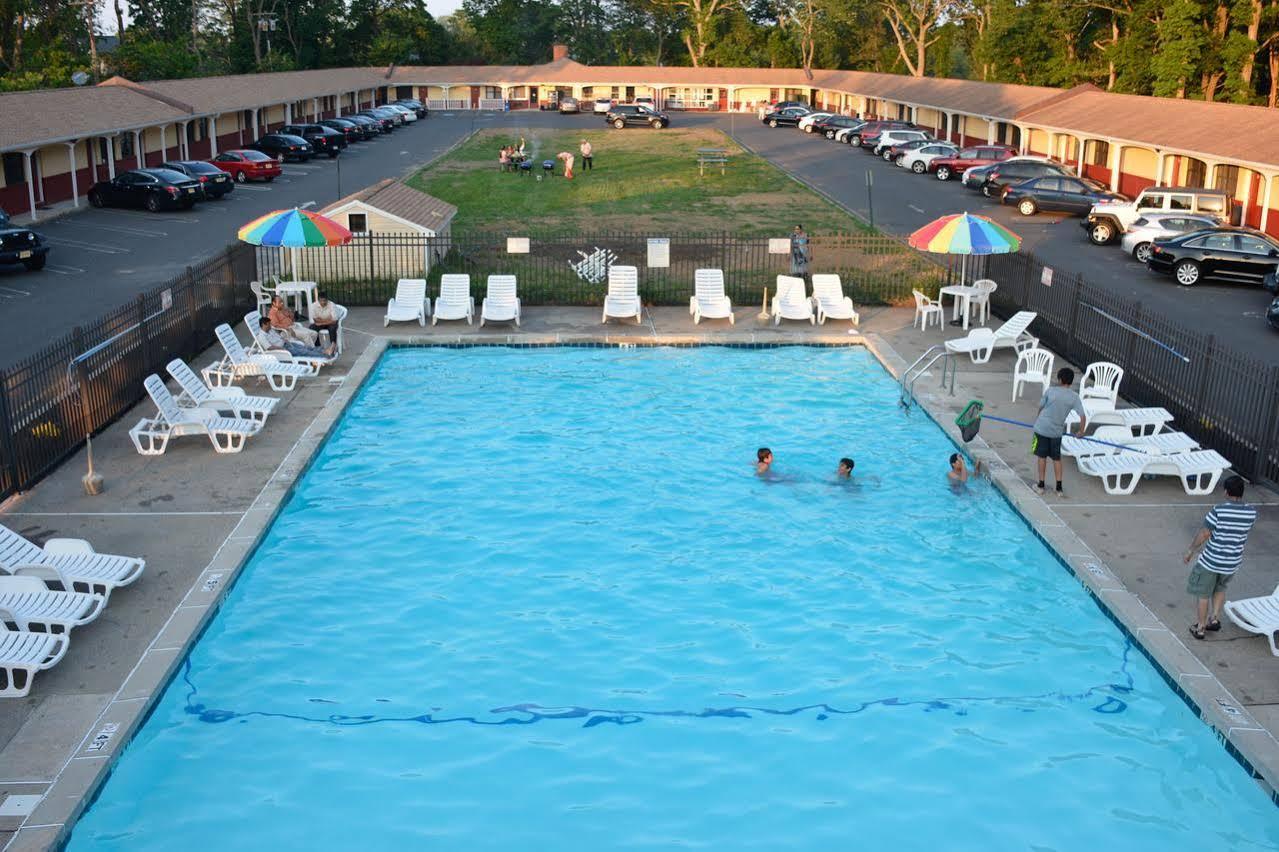 Atlantic Inn And Suites - Wall Township Екстериор снимка